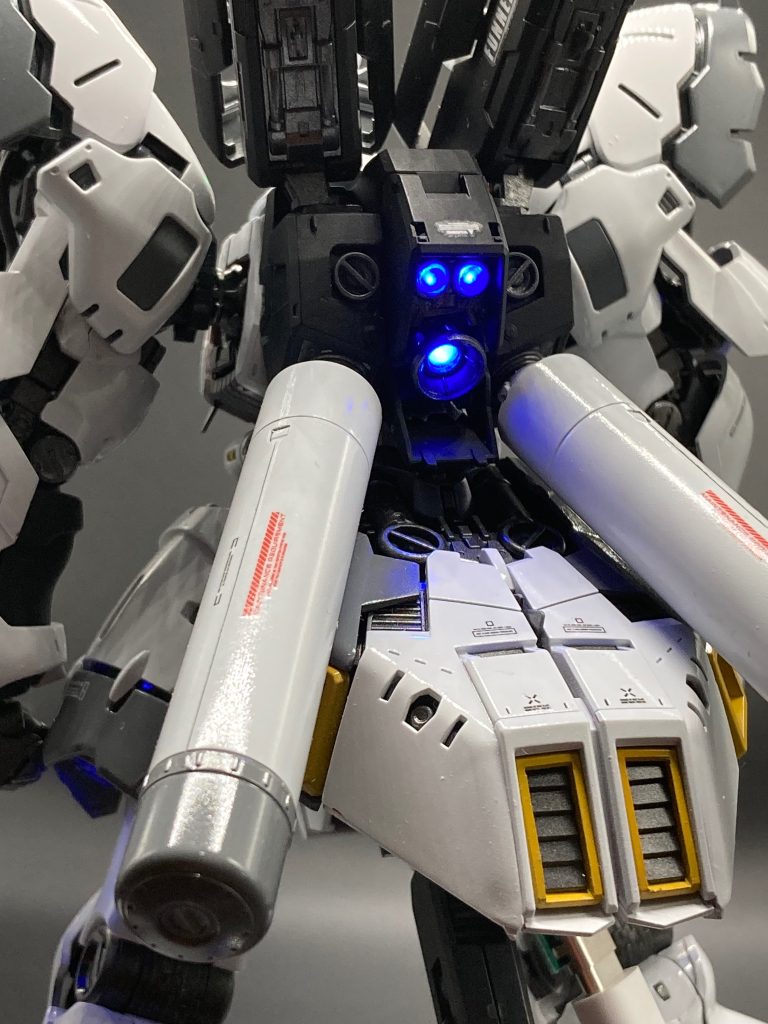 RGサザビーフル電飾–2枚目/制作者：エキドナ