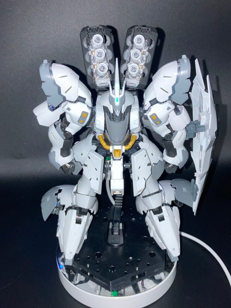 RGサザビーフル電飾–4枚目/制作者：エキドナ