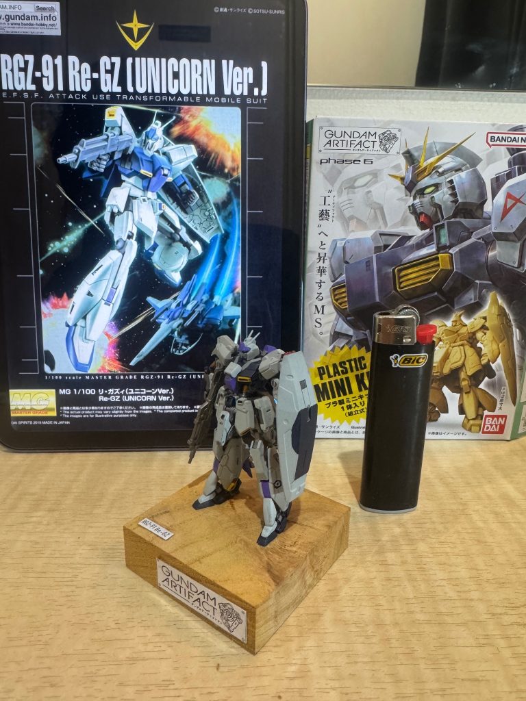 今回も出張中という事でホテルでの作成が限られてるのでまたアーティファクトです。通ってるバーのマスターが作って欲しいとお願いされてカラーリングはユニコーンガンダム&nbsp;verで作りました。