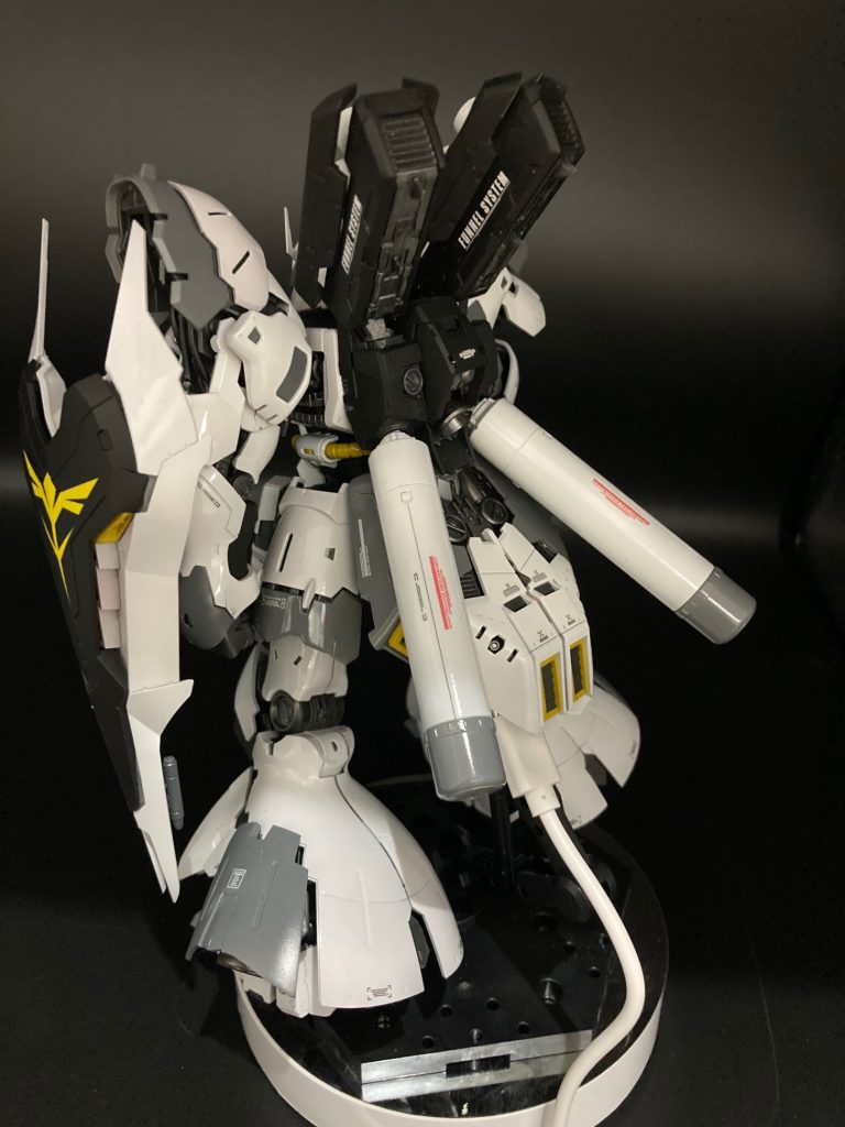 RGサザビーフル電飾–3枚目/制作者：エキドナ