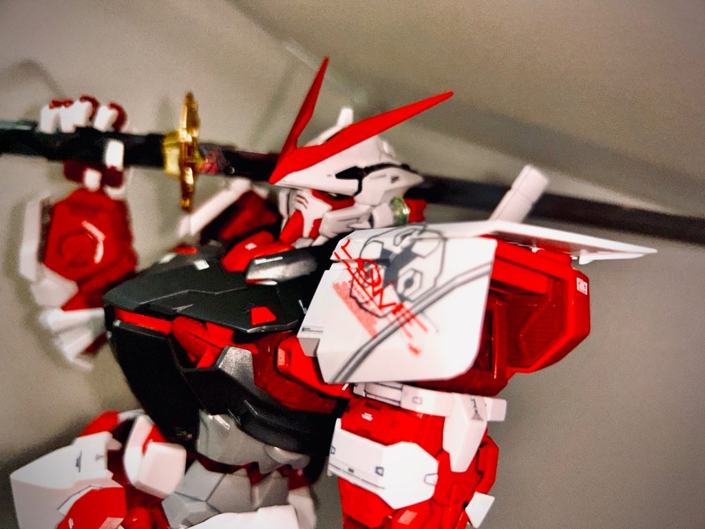 人生初のPG アストレイレッドフレーム–2枚目/制作者：ガンプラ成長日記　初心者S