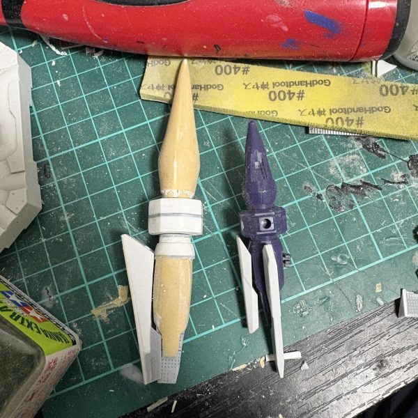 MG AGEⅡマグナム の追加パーツ作成中（2枚目）