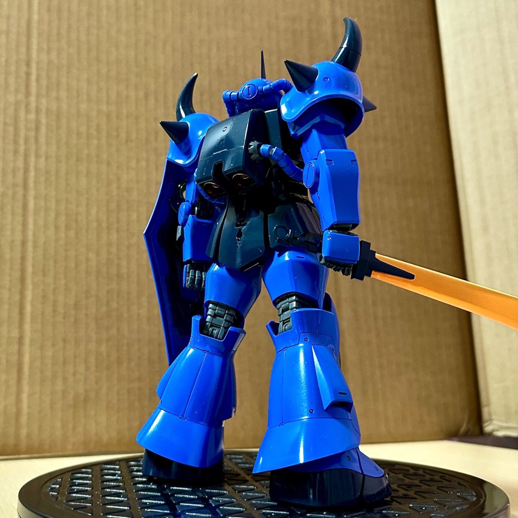 ハイカラなグフ MG 1/100 MS-07B グフ Ver.2.0 (2009)–3枚目/制作者：MTR55