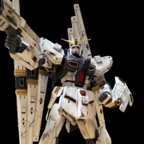 νガンダム（ダブルフィンファンネル装備）