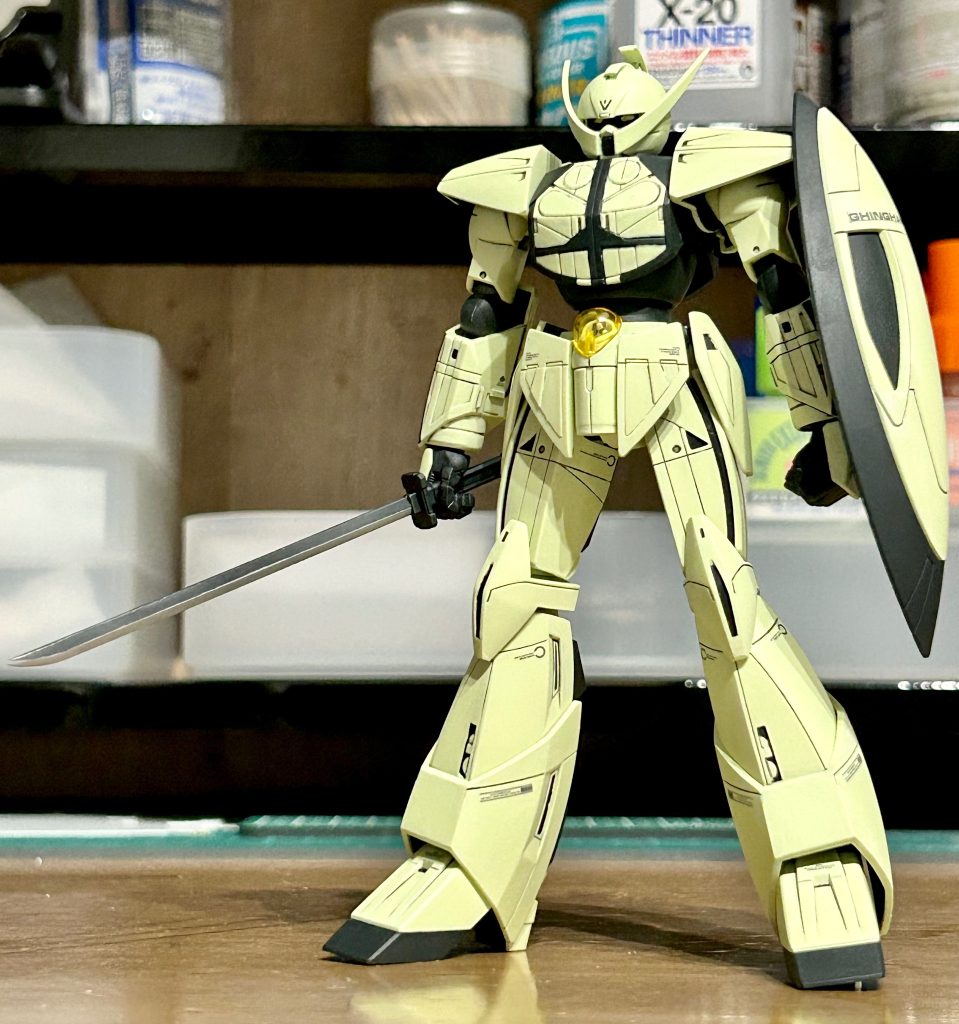 ギンガナムといえば最終決戦でお馴染みの刀が印象的だったので、神バーニングガンダムから刀を頂戴して装備。
