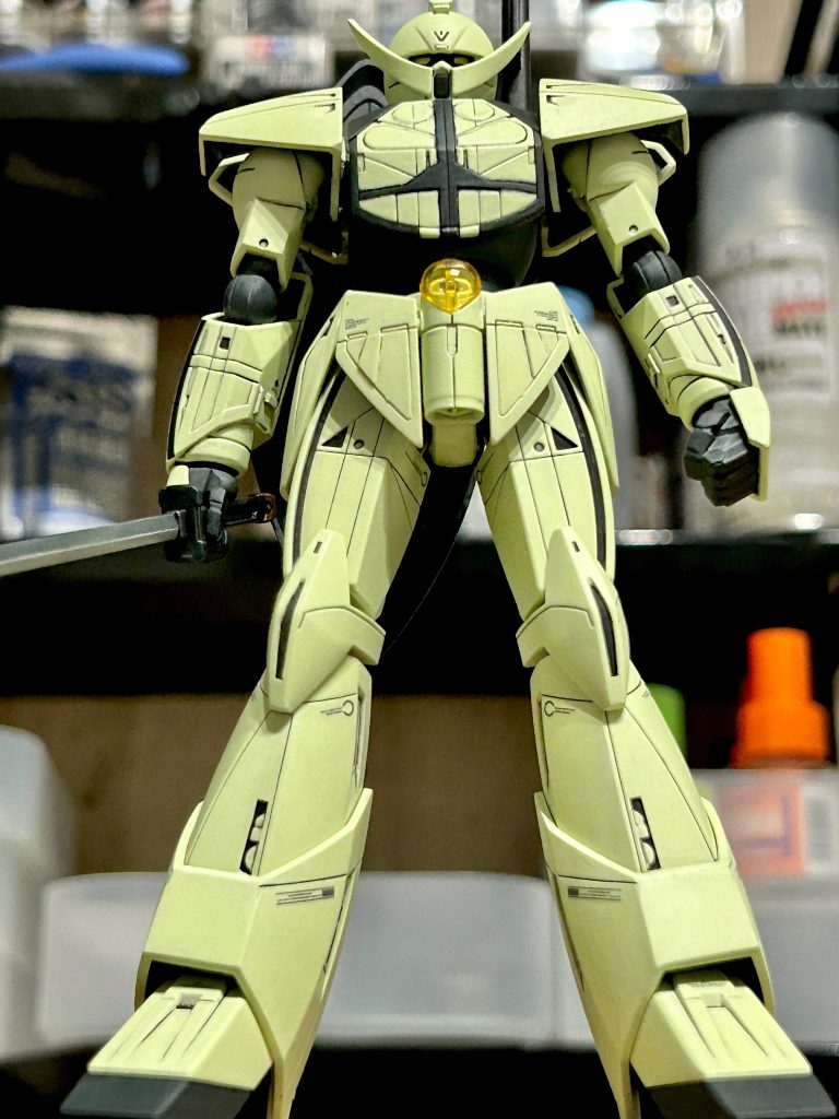 「このガンダムも凄いよ！さすがお兄さんカラー！」って言いながらギンガナムが暴れてくれることを想像し制作したので楽しく組めました👍