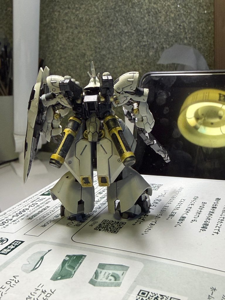 ガンダムアーティファクトサザビー–4枚目/制作者：Koki Sonoda