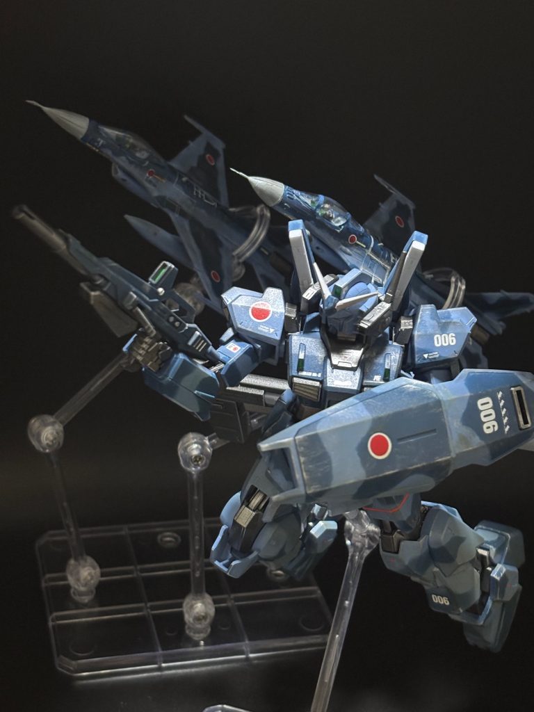 ガンダムMK-Ⅱ（洋上迷彩ver.）とF-2A一緒に飾ったよ！