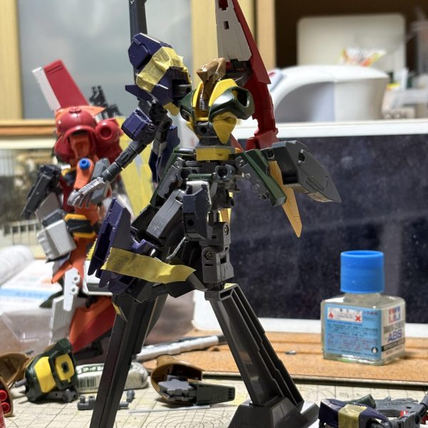 ハイゼンスレイⅡっぽいガブスレイを製作中（2枚目）