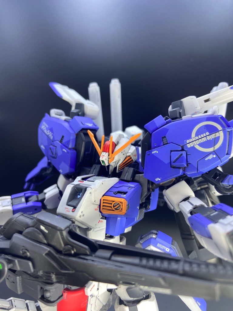 肩も大型化、胸周りのディテールもやってみました！&nbsp;