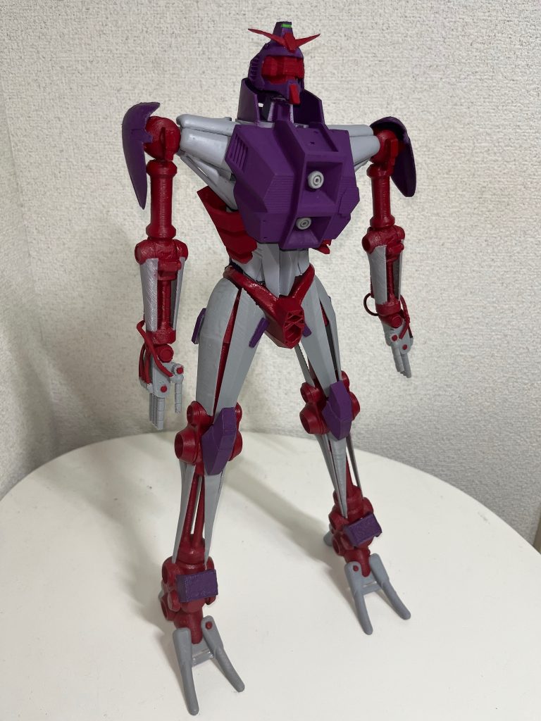 塗装後の写真です。塗装は筆塗り塗装ということもあり所々塗り分けが甘い部分が出てますが温かい目で見てくれると嬉しいです♪