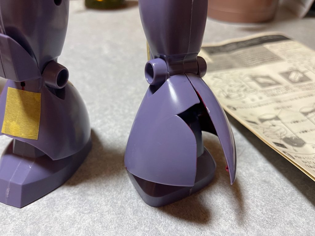 　仮組状態。かなり欠けてますね。部品請求するか別キットから部品を拝借するかですが、最近は旧キットも入手困難ですし、別の方法を検討します