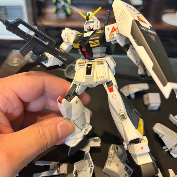 UC0093にようやく届くアレックス