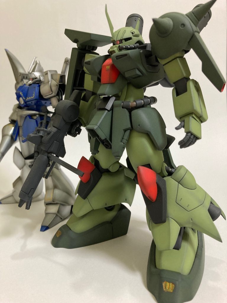 ザクⅢ改奇跡のキット化でしたが、初期HGUCのためかなり改修しました