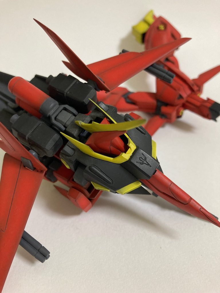 バウ(グレミー機)、量産型バウ–6枚目/制作者：FILO
