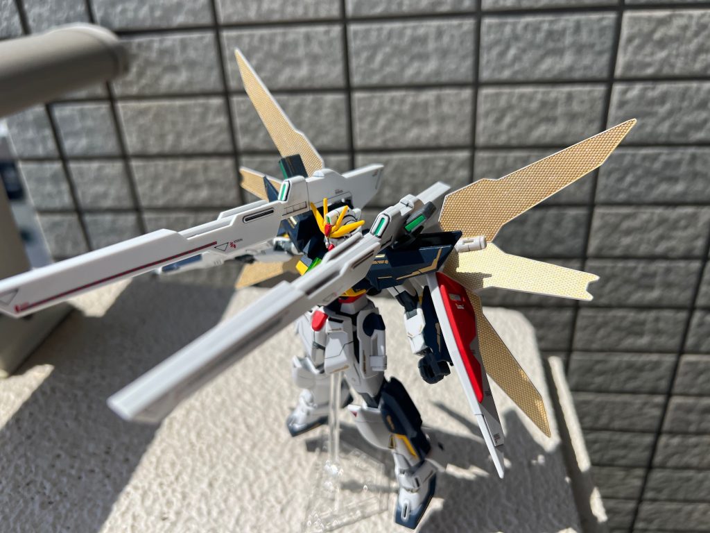 肩の照準器？を展開