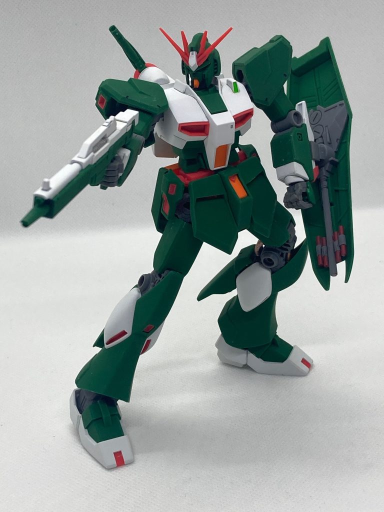初めてEG組みましたが、シンプルなのに造形綺麗で素晴らしい！
