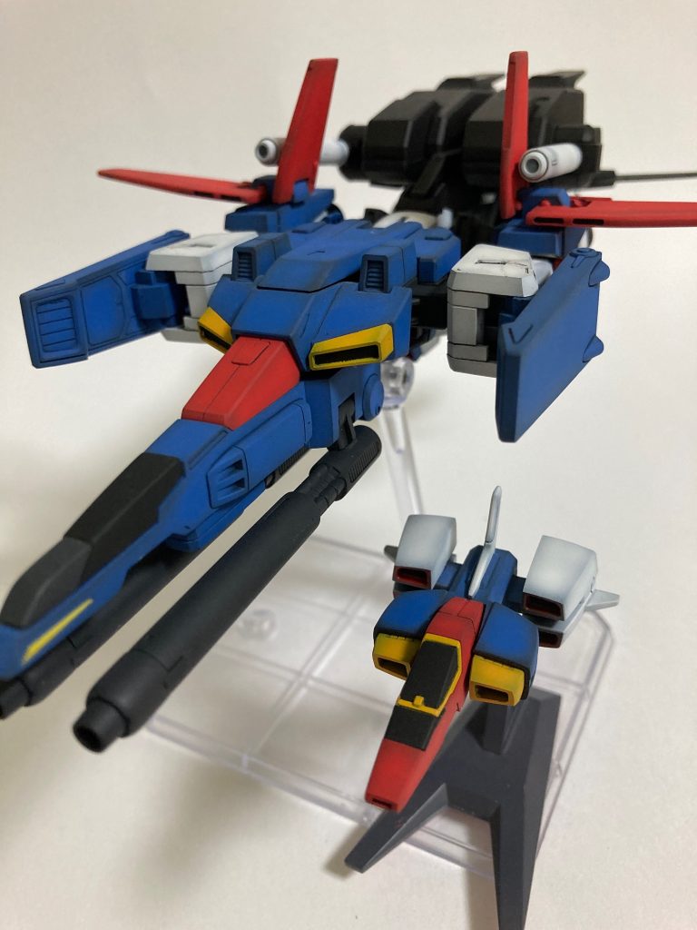 この状態をGフォートレスと呼ぶそうですあまり劇中には登場しませんコアファイターは出番がやたらと多い