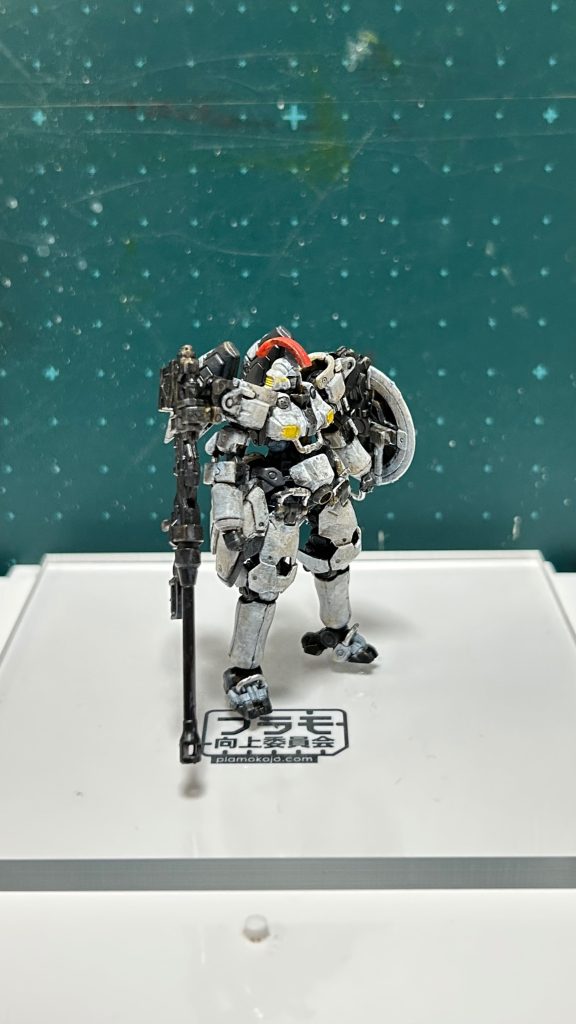 ドーバーガンが長くて良いですよね〜。好き。太もものアレンジも好み。ボリューミー。