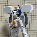 肩を試作。思ったより大きくなった…。その分ちゃんと変形も問題なくできた…か…？肩[…]