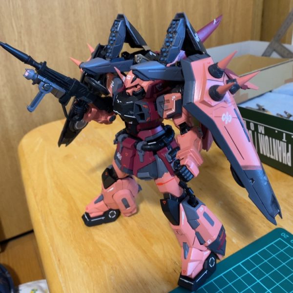ガナーザクファントム