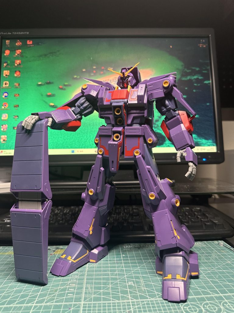 作品名：次のガンプラはこれ<p>どんなカラーリングにするか？ 私の作品を見たことある人なら「あ…(察し)」になると思います</p>
