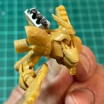 右ファンネルコンテナオープンしました。0.5mmのプラ板で作ったのですが薄板への[…]