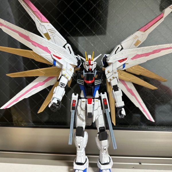 マイティフリーダム