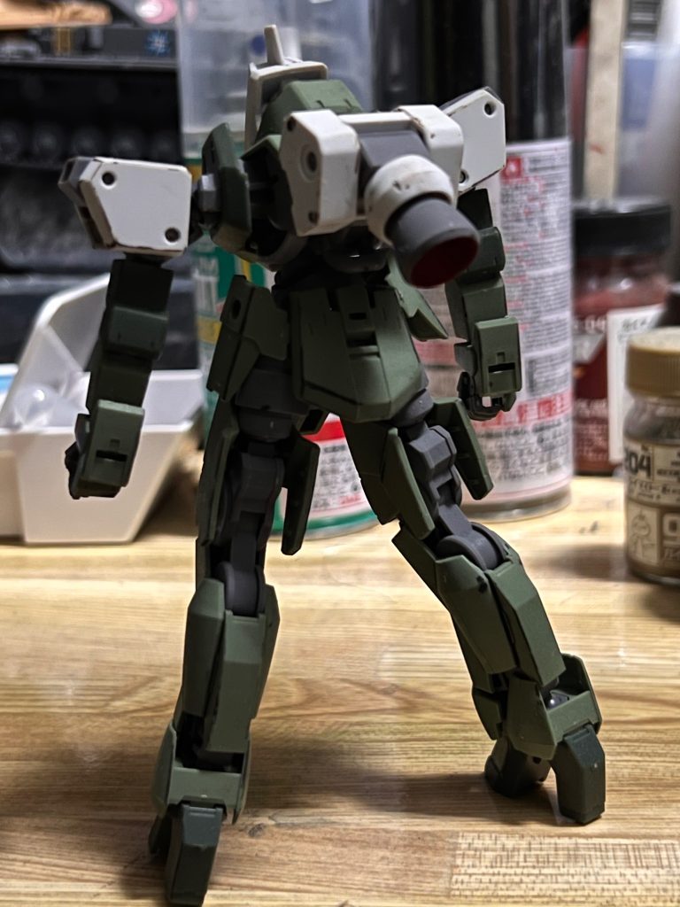 角の部分をリアルタッチマーカーで軽く塗ってみた