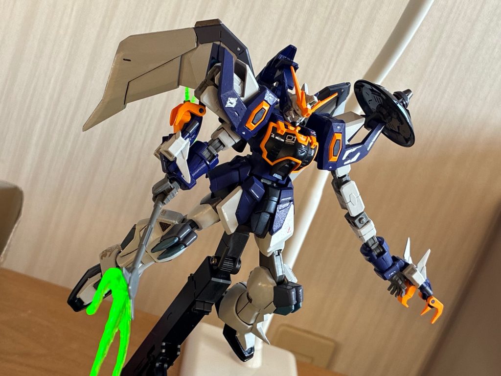 HGアルトロンガンダム