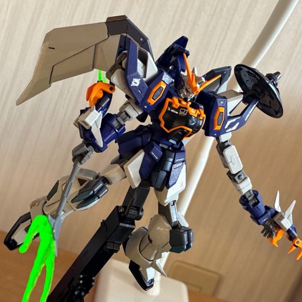 HGアルトロンガンダム