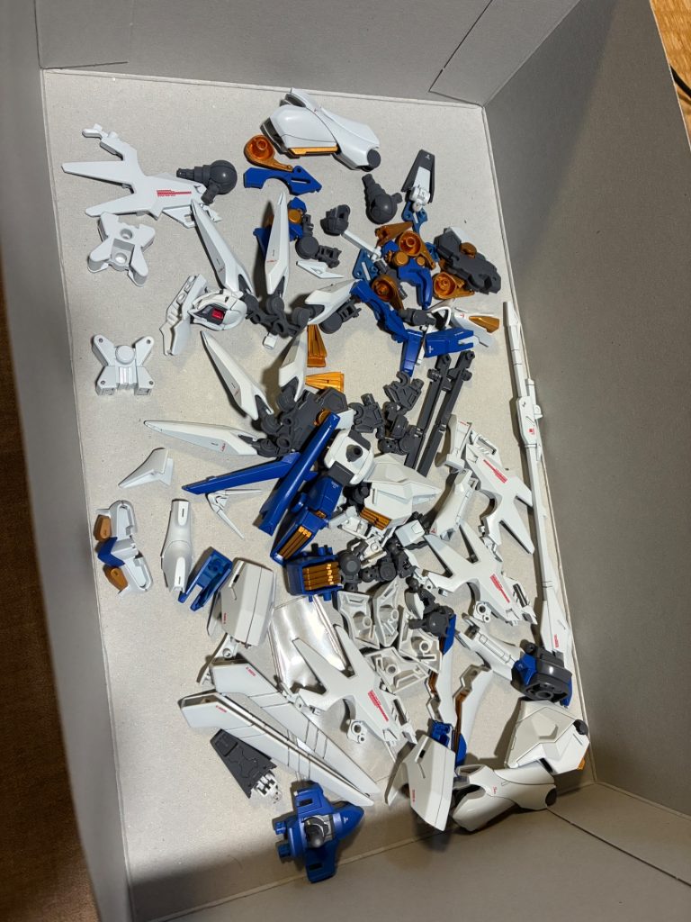ガンダムナイオン–3枚目/制作者：銀兄