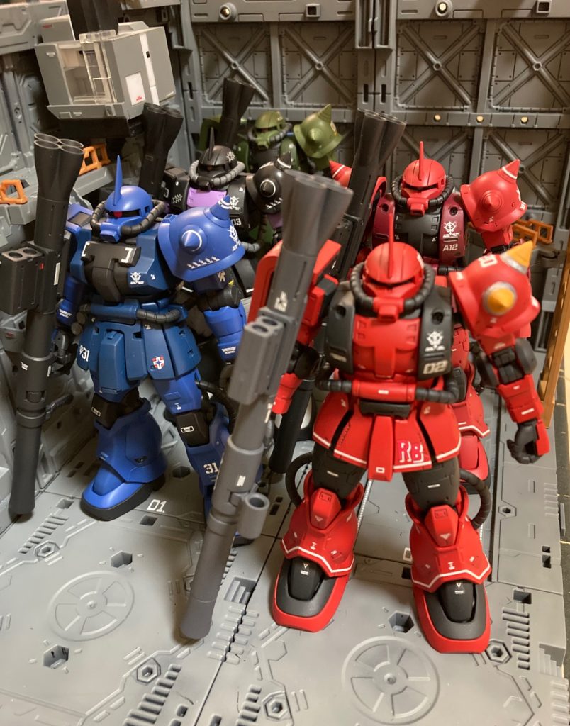 各エースパイロット用、量産型ザクⅡと。ランバラルのみF2です。ザクのストックが無くなってしまったので当面ザクは作れません😭　いつも閲覧、いいね👍ありがとうございます🙇