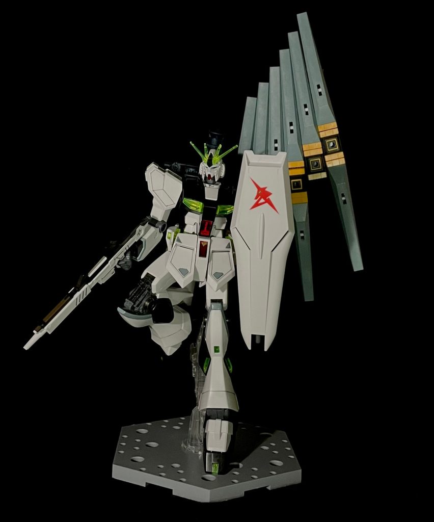 νガンダム！新しいファンネルよ！