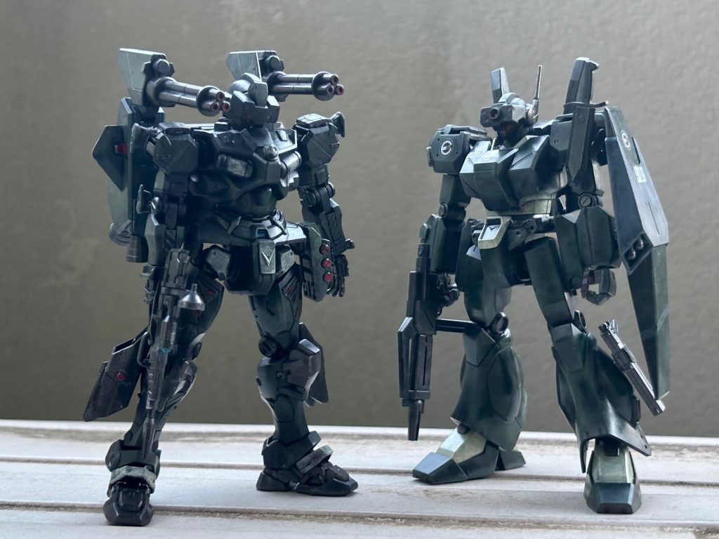 色もこのジェガンと同じカラーにしました。