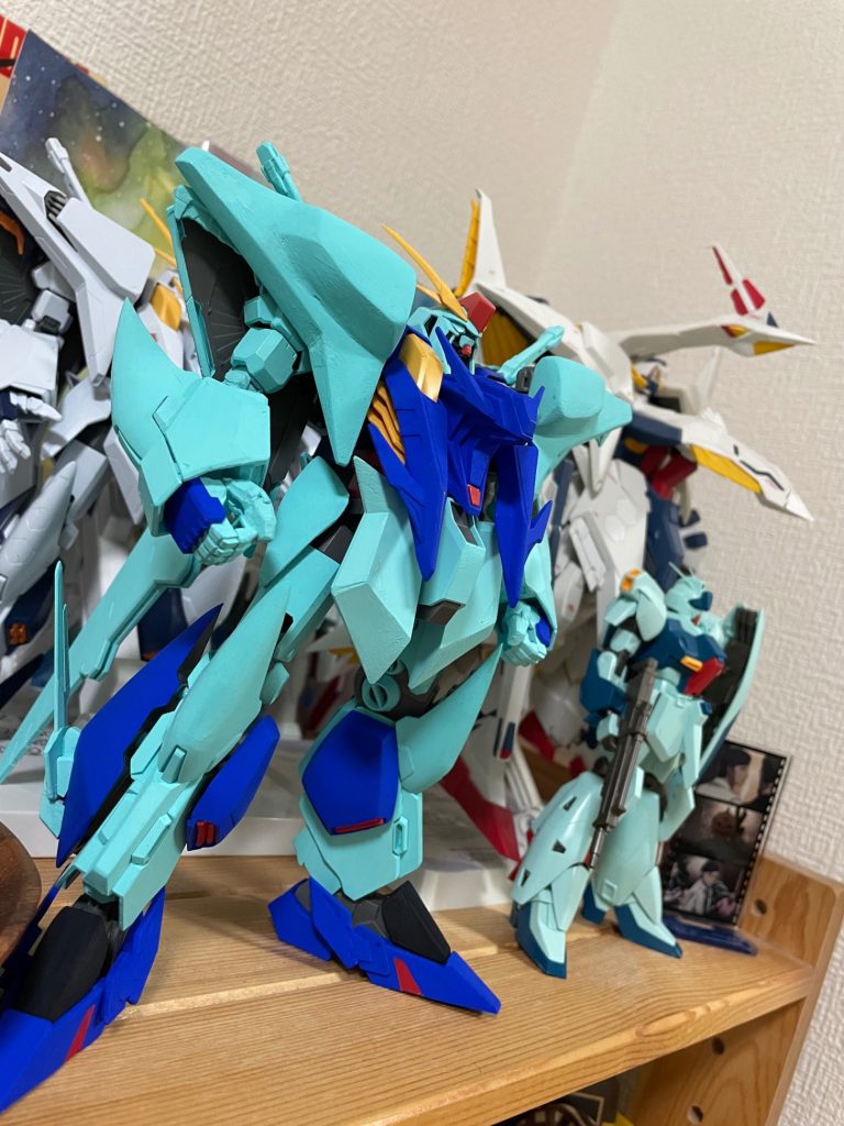 小説版クスィーガンダム