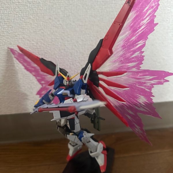 デスティニーガンダム