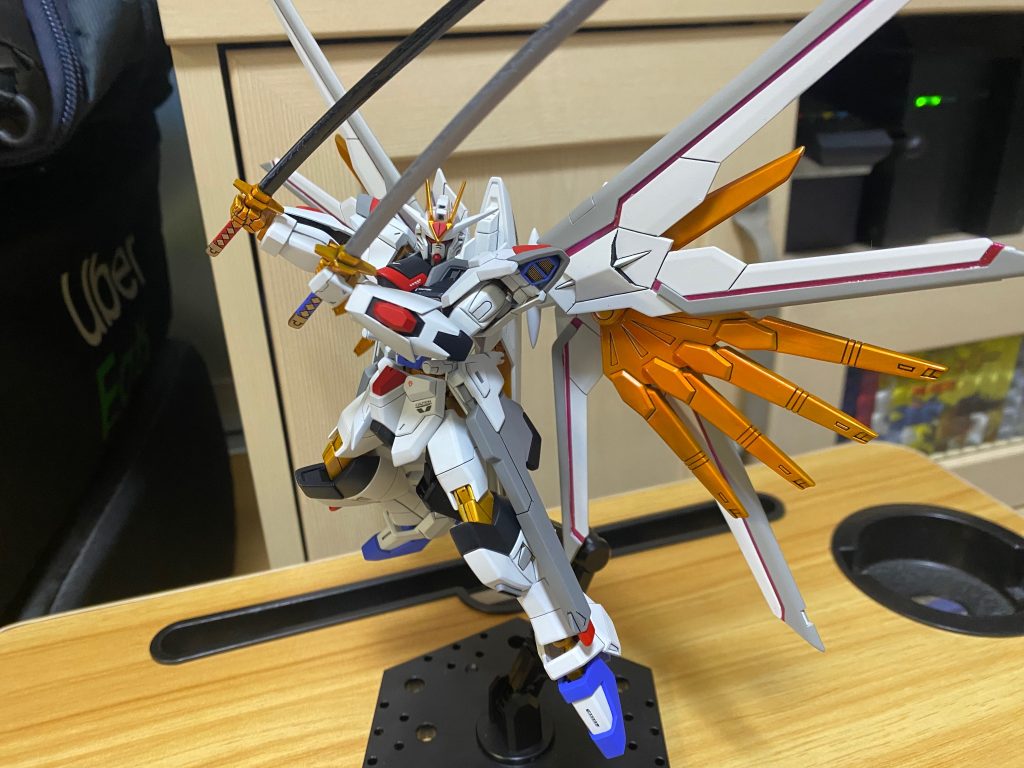 マイティーストライクフリーダムガンダム　二刀流