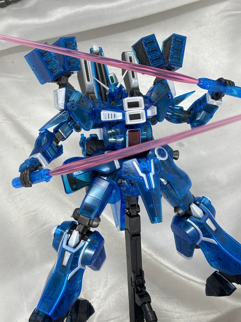 青が濃いガンダムMk-5クリアカラー