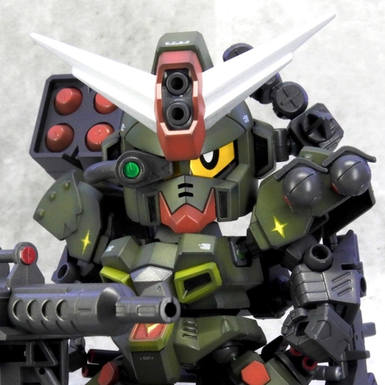 LEGEND BB コマンドガンダム｜ARIKA_plamozombieさんのガンプラ作品