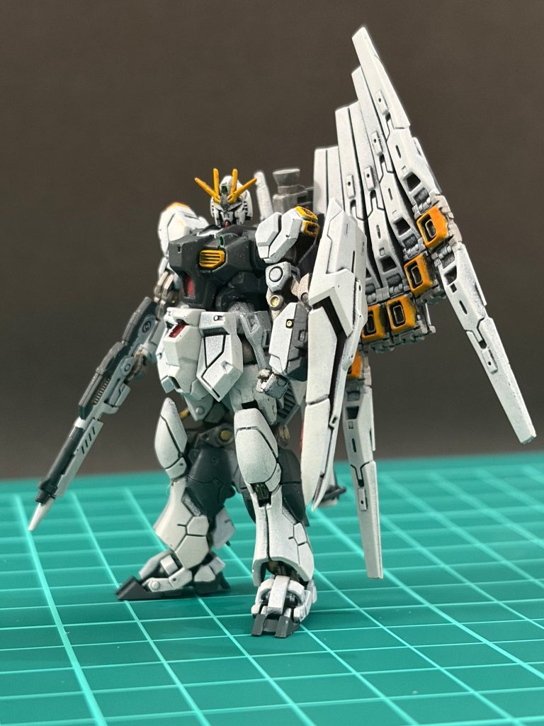 アーティファクト　νガンダム