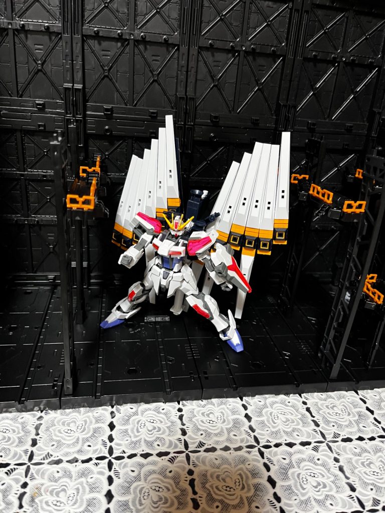 ビルドストライクガンダムファンネル装備