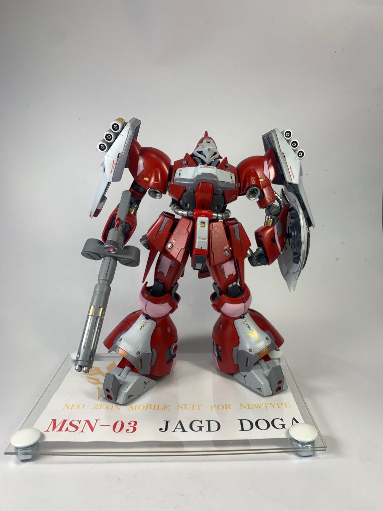 本キットは非常にバランスが良く、スタイルも私の好みでしたので大幅な形状変化はせず、各所ディテールアップを中心に制作しました。(zaku-kao5)