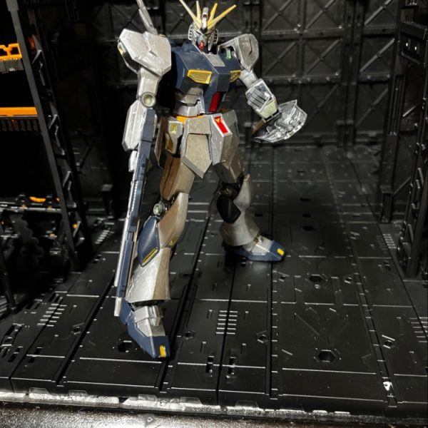 νガンダム
