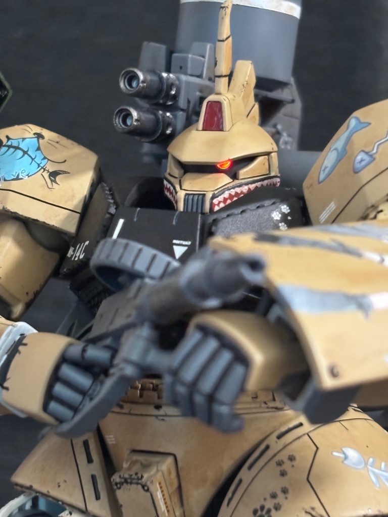 小ぶりな武器をゴツイ機体が扱うの好き、
