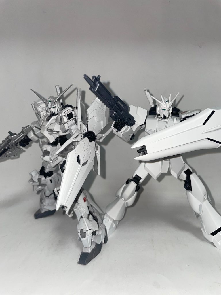 RX-93/νガンダム アナハイム社警備仕様〔正式名ペインティングモデル・νガンダム〕【パルスアレンジ・オブ・リアルカラーモデル】–7枚目/制作者：【電幻龍メンバーズ】ドラグーンの開発部