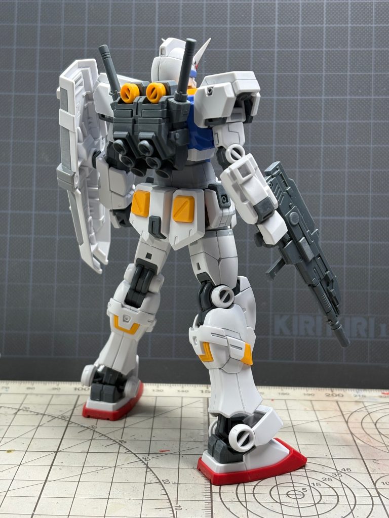 HGUCガンダム7号機–3枚目/制作者：新谷飛鳥