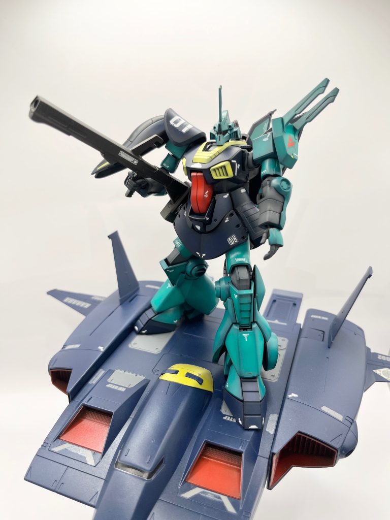 アムロなら取って無しで乗れるはず。