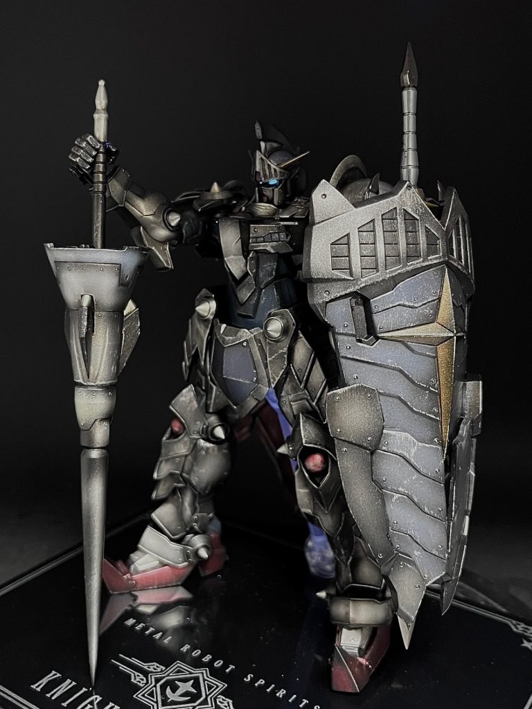 運良く仕入れたジャンク品のメタルロボット魂ナイトガンダムを全身金属ぽく塗装しました🤩