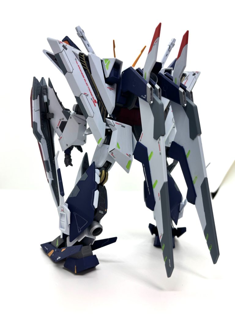 バックショット蛍光緑のアクリル筆ペンの練習で色々塗ってみました。使いやすい。